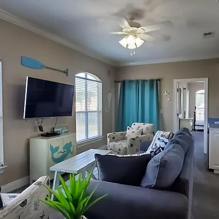 Opal Beauty Villa